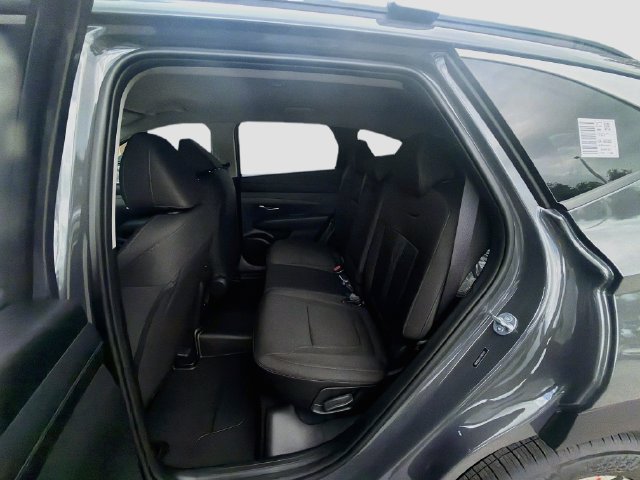 New 2026 Hyundai Tucson SEL FWD image 24