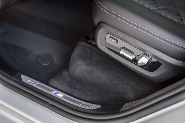 Used 2024 BMW X7 xDrive40i w/ Executive Package AWD/4WD image 47