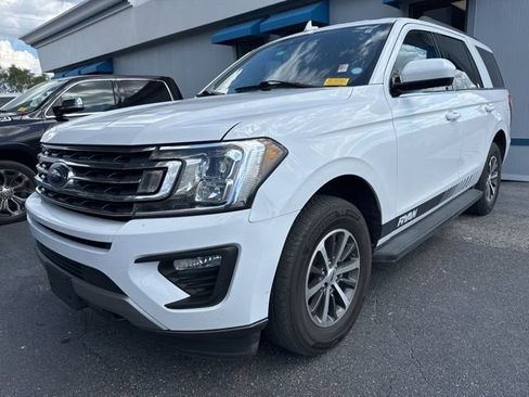 Used 2021 Ford Expedition XLT AWD/4WD image 2