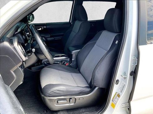 Used 2021 Toyota Tacoma TRD Sport RWD image 24