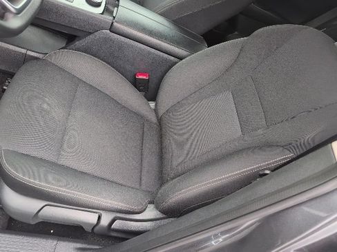 Used 2024 Nissan Rogue S AWD/4WD image 17