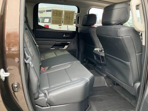 Used 2023 Toyota Tundra Limited image 18