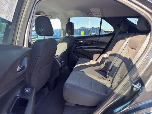 Used 2018 Chevrolet Equinox LT AWD/4WD image 24