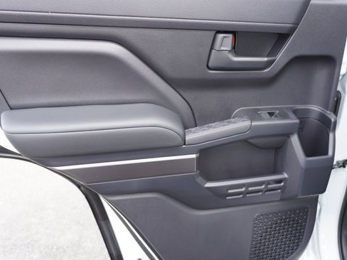 New 2026 Toyota 4Runner SR5 image 12