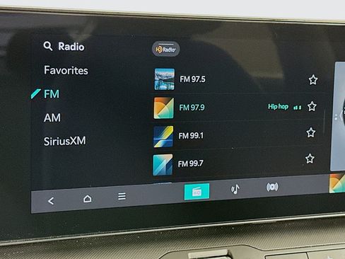 Used 2025 Kia K4 LXS image 21