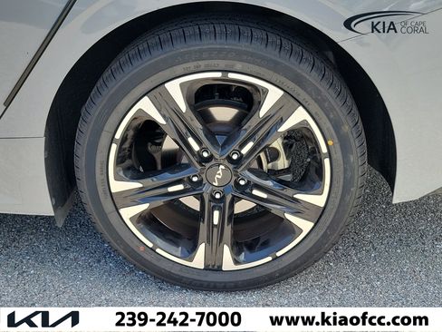 Certified 2022 Kia K5 GT-Line FWD image 7