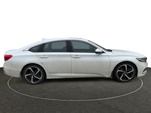 Used 2019 Honda Accord Sport image 7