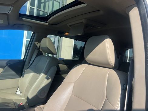 Used 2015 Honda Odyssey EX-L image 13