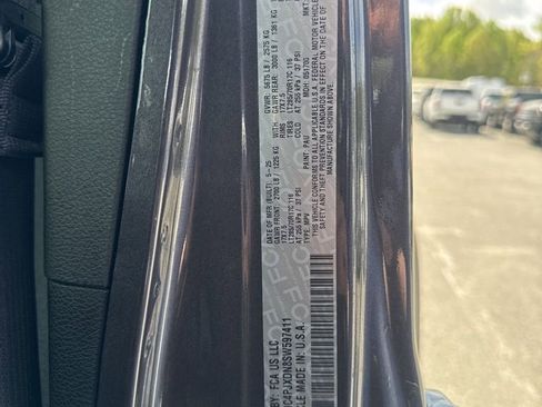 Used 2025 Jeep Wrangler Unlimited Sport AWD/4WD image 31