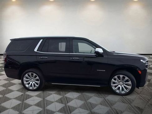 Used 2023 Chevrolet Tahoe Premier AWD/4WD image 4