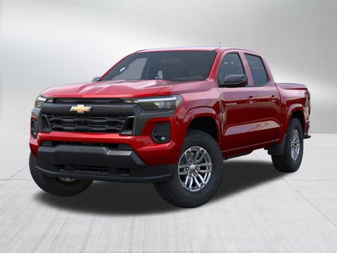 New 2026 Chevrolet Colorado LT w/ LT Convenience Package AWD/4WD image 7
