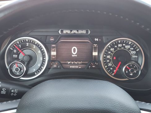 Used 2021 RAM 1500 Laramie w/ Laramie Southwest Edition RWD image 16