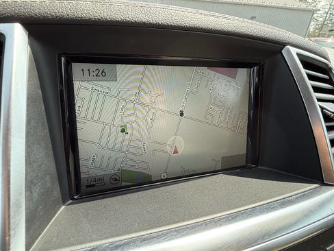 Used 2014 Mercedes-Benz GL 350 BlueTEC 4MATIC image 16