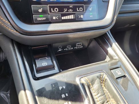 Certified 2025 Subaru Outback Wilderness AWD/4WD image 27