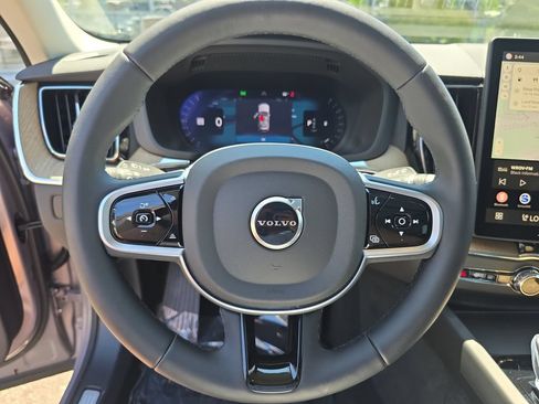 Used 2026 Volvo XC60 B5 Plus w/ Protection Package Premier AWD/4WD image 26