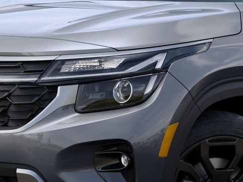 New 2025 Kia Seltos X-Line image 10