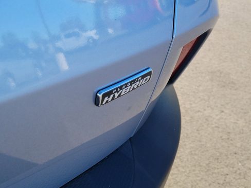 Certified 2022 Ford Escape Titanium image 7