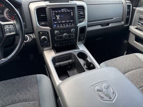 Used 2019 RAM 1500 Big Horn image 24