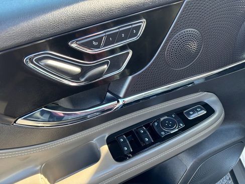 Certified 2024 Lincoln Corsair Reserve w/ Equipment Group 201A image 16