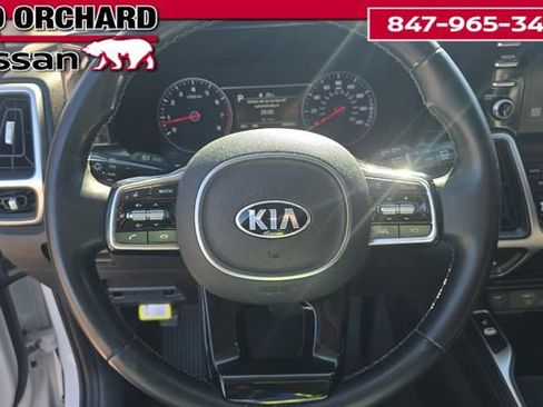 Used 2021 Kia Sorento S w/ Panoramic Sunroof Package image 9