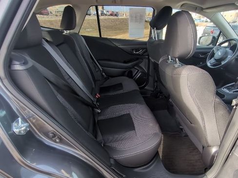 Used 2025 Subaru Outback Premium image 30