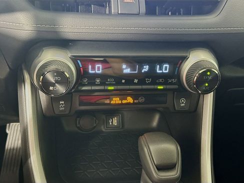 Certified 2025 Toyota RAV4 XLE w/ Convenience Package image 16