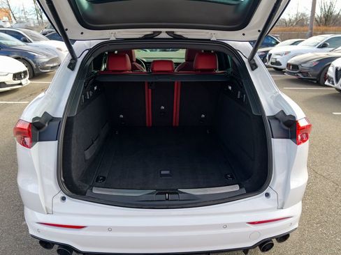 Used 2023 Maserati Grecale Modena image 60