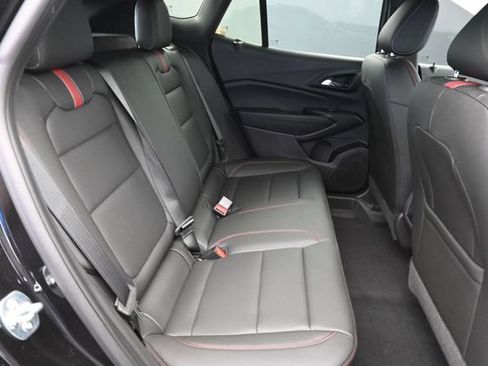 New 2026 Chevrolet Trax RS w/ Sunroof Package FWD image 25