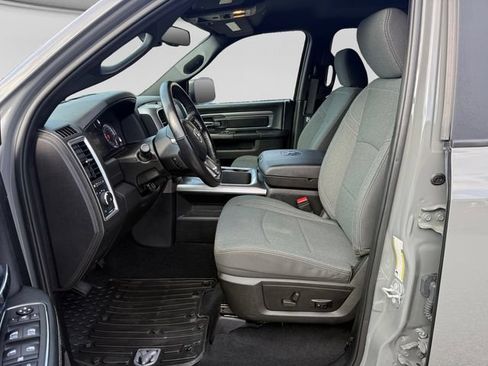 Used 2022 RAM 1500 Warlock w/ Ceramic Grey Warlock Package AWD/4WD image 10