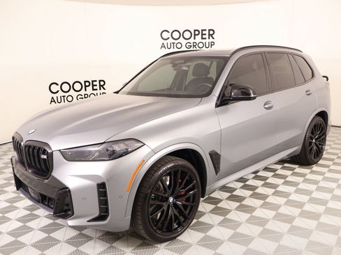 Used 2025 BMW X5 M60i AWD/4WD image 11