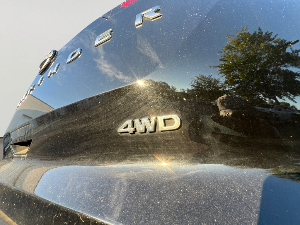 Used 2025 Nissan Pathfinder SV AWD/4WD image 31