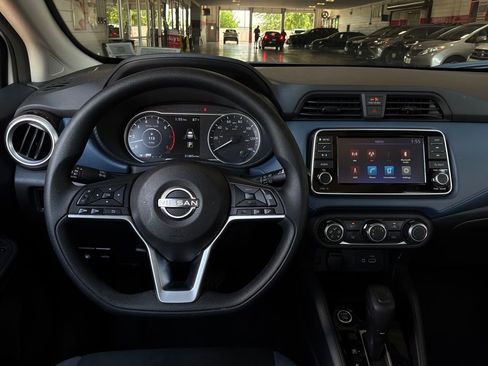 Used 2025 Nissan Versa SV FWD image 13
