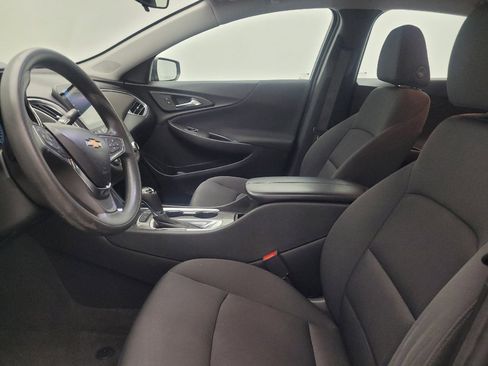 Used 2020 Chevrolet Malibu LT FWD image 17