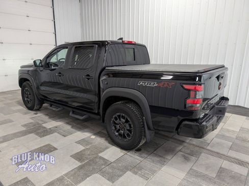 Used 2023 Nissan Frontier PRO-4X w/ Pro-4X Premium Package image 2