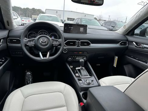 New 2025 MAZDA CX-5 AWD 2.5 S w/ Preferred Package image 10