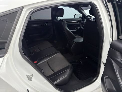 Used 2019 Honda Accord Sport image 16