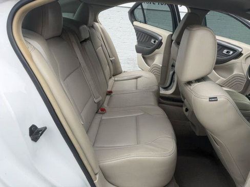 Used 2010 Ford Taurus SEL AWD/4WD image 12