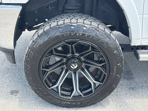 Used 2022 RAM 2500 Laramie AWD/4WD image 10