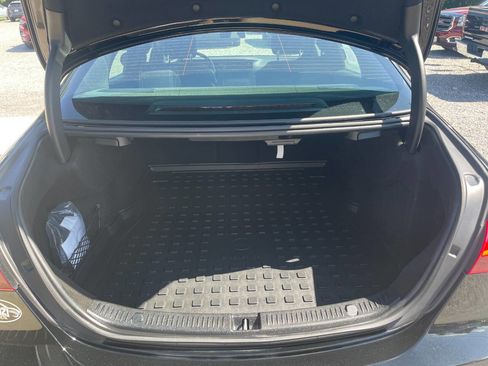 Used 2023 Mercedes-Benz E 350 4MATIC Sedan image 20