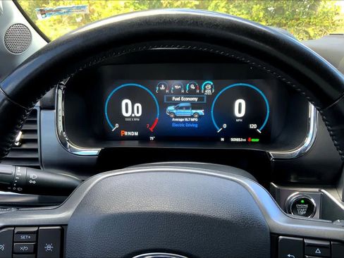 Used 2021 Ford F150 Lariat image 22