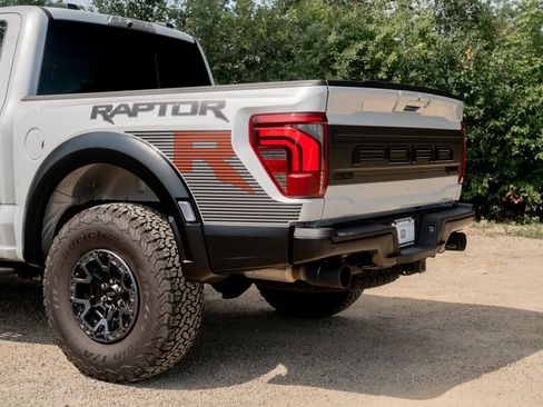Used 2025 Ford F150 Raptor w/ Equipment Group 803A Raptor R AWD/4WD image 38