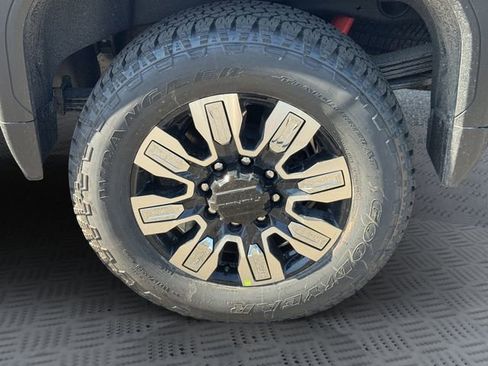 New 2026 GMC Sierra 2500 Denali image 28