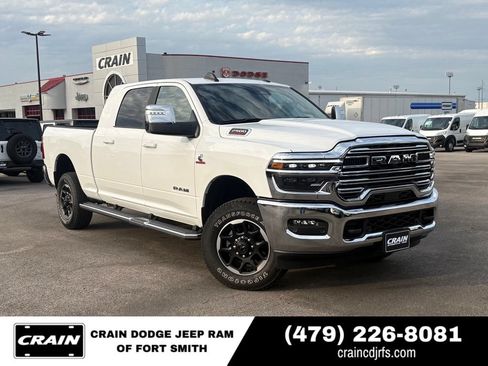 Used 2025 RAM 2500 Laramie AWD/4WD image 1