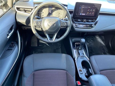 Used 2023 Toyota Corolla SE w/ SE Premium Package image 21