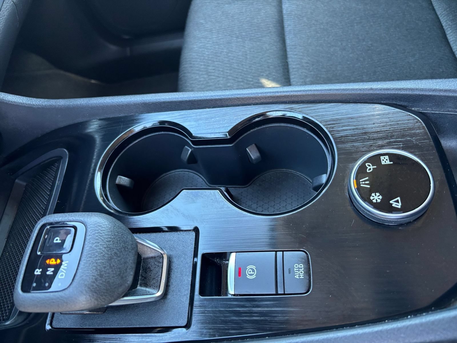 Used 2025 Nissan Rogue SV AWD/4WD image 42