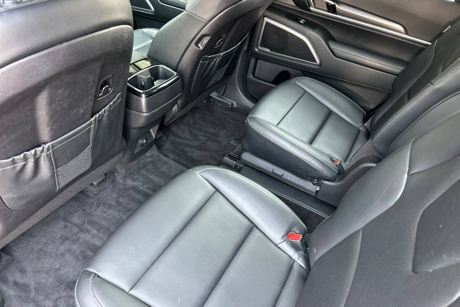 Used 2024 Kia Telluride S w/ S Sunroof Package AWD/4WD image 12