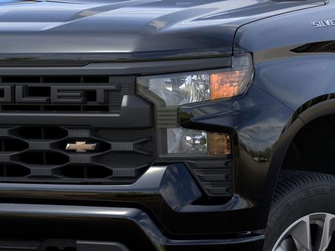 New 2026 Chevrolet Silverado 1500 Custom image 10