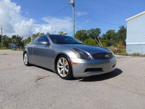 Used 2004 INFINITI G35 Coupe w/ Premium Pkg RWD image 1