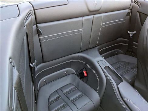 Used 2015 Ferrari California T image 17