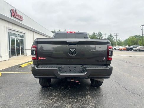 Used 2024 RAM 2500 Laramie w/ Night Edition AWD/4WD image 6